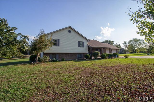 22130 Rhyme Lane, Waynesville, MO 65583