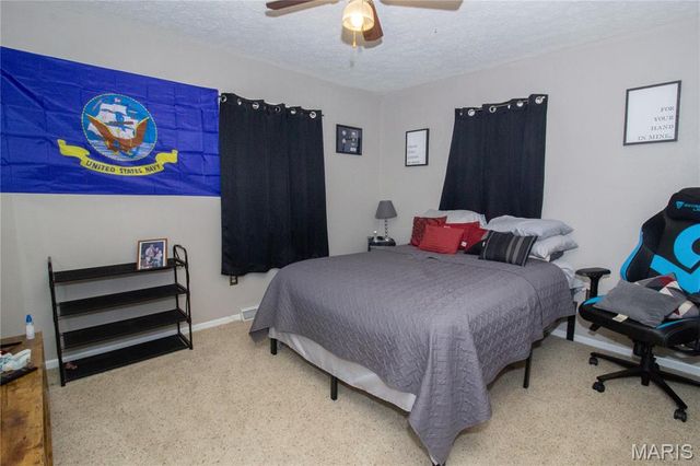 22130 Rhyme Lane, Waynesville, MO 65583