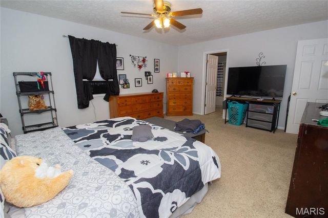 22130 Rhyme Lane, Waynesville, MO 65583