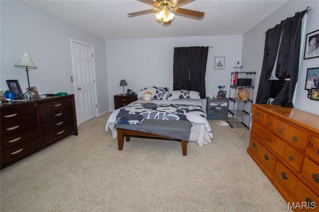 22130 Rhyme Lane, Waynesville, MO 65583