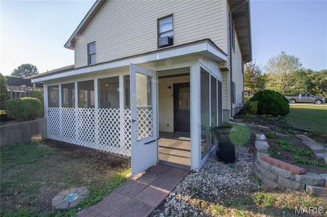 22130 Rhyme Lane, Waynesville, MO 65583