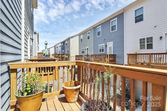 9604 Ainslie Downs Street, Charlotte, NC 28273