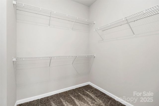 9604 Ainslie Downs Street, Charlotte, NC 28273