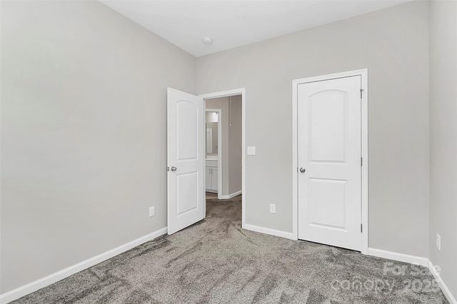 9604 Ainslie Downs Street, Charlotte, NC 28273