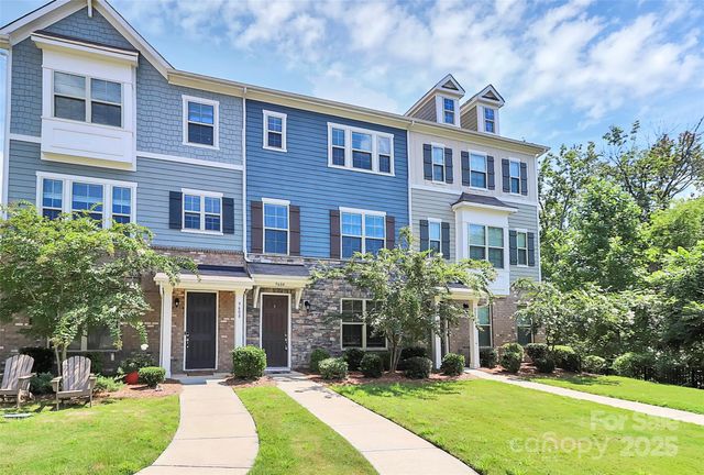 9604 Ainslie Downs Street, Charlotte, NC 28273