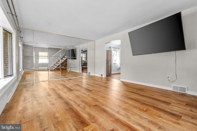 414 DALMAS AVE, Glenolden, PA 19036