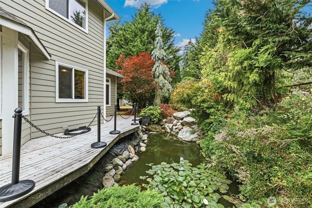 2012 NE Amhurst Court, Poulsbo, WA 98370