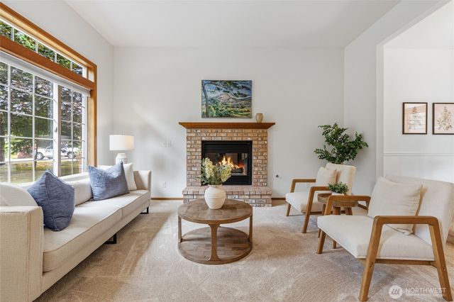 2012 NE Amhurst Court, Poulsbo, WA 98370