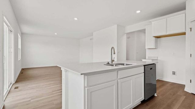 167 Cressmoor Boulevard, Hobart, IN 46342