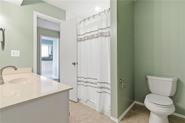 13212 W 67th Street, Shawnee, KS 66216