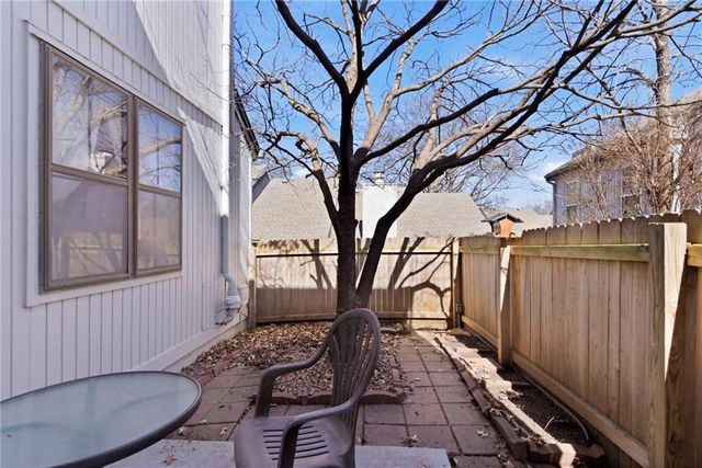 13212 W 67th Street, Shawnee, KS 66216