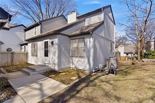 13212 W 67th Street, Shawnee, KS 66216