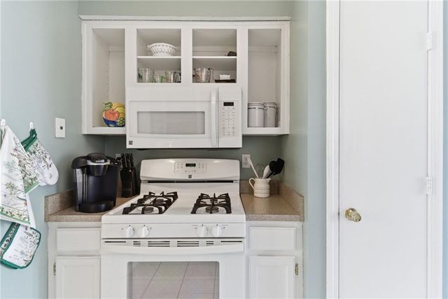 13212 W 67th Street, Shawnee, KS 66216