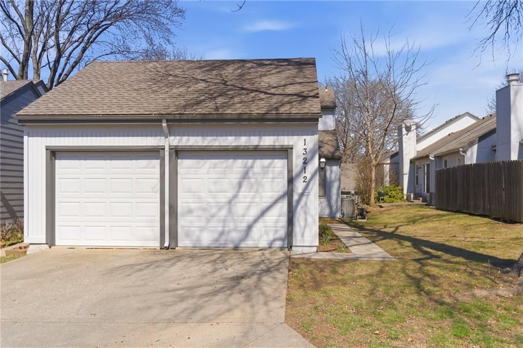 13212 W 67th Street, Shawnee, KS 66216