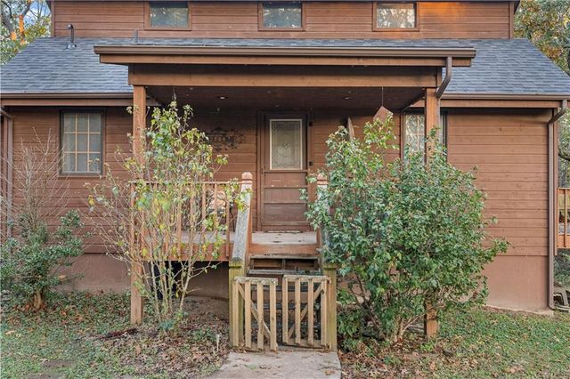 23529 E Overland Road, Nevada, MO 64772