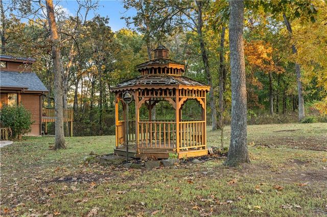 23529 E Overland Road, Nevada, MO 64772