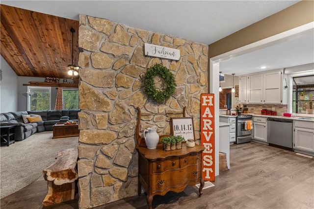 23529 E Overland Road, Nevada, MO 64772