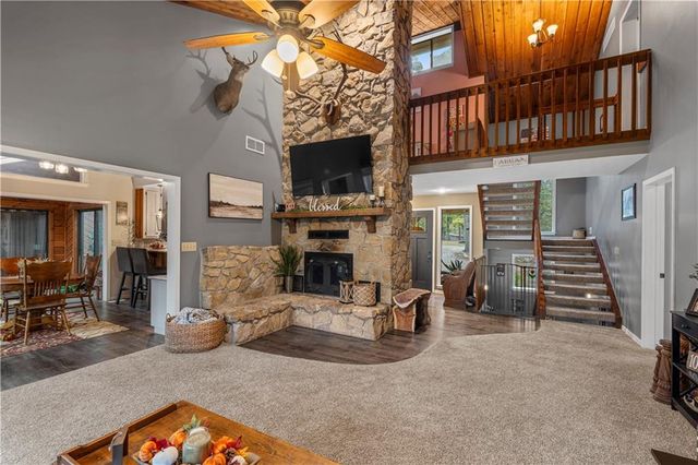 23529 E Overland Road, Nevada, MO 64772