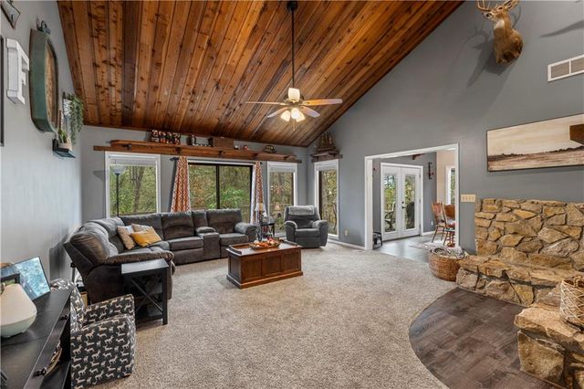 23529 E Overland Road, Nevada, MO 64772