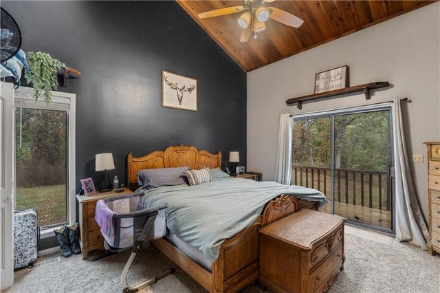 23529 E Overland Road, Nevada, MO 64772