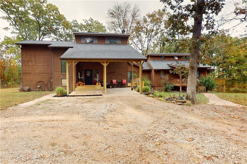 23529 E Overland Road, Nevada, MO 64772