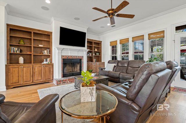 284 Saffron Avenue, Fairhope, AL 36532