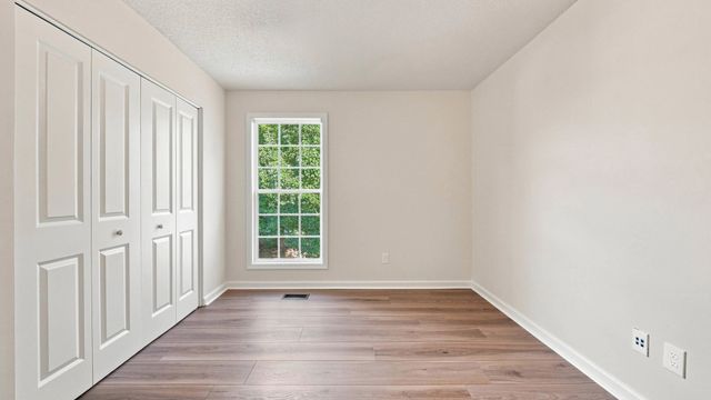 2221 Spring Meadow Ln, SE, Cleveland, TN 37311