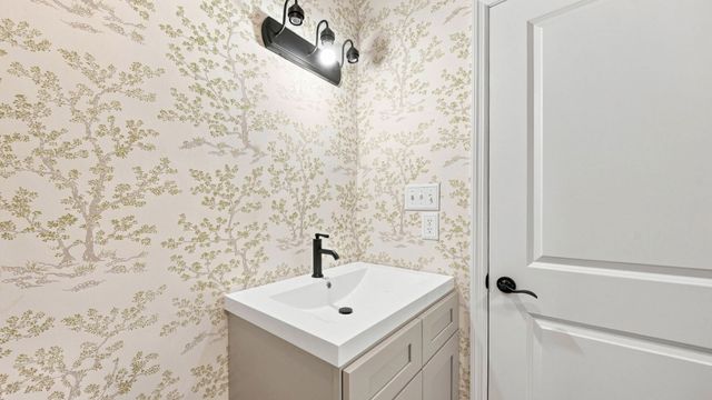 2221 Spring Meadow Ln, SE, Cleveland, TN 37311