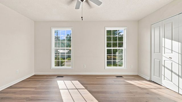 2221 Spring Meadow Ln, SE, Cleveland, TN 37311
