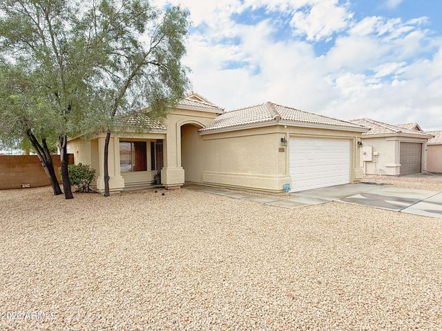 6757 W Gardenia Avenue, Glendale, AZ 85303