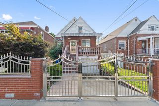 2533 Young Avenue, Bronx, NY 10469