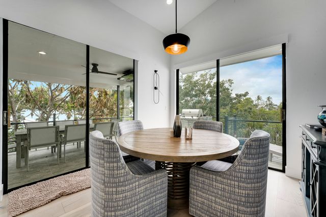 4290 SE Whiticar Way, Stuart, FL 34997