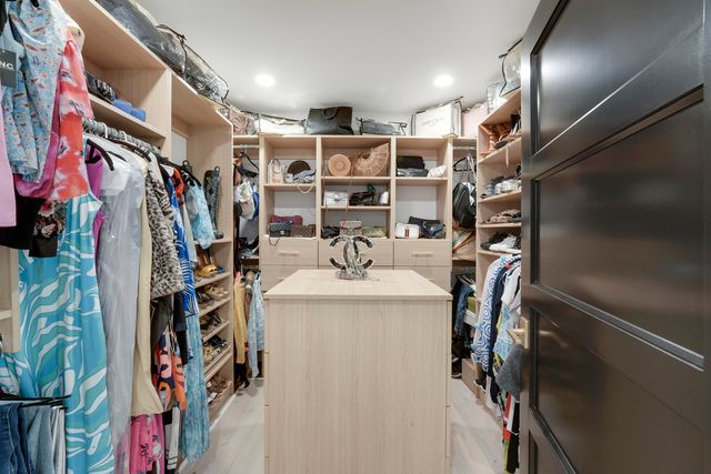 4290 SE Whiticar Way, Stuart, FL 34997