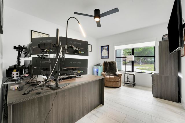 4290 SE Whiticar Way, Stuart, FL 34997