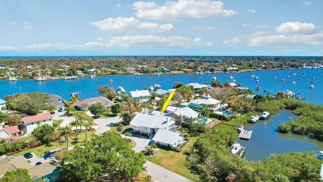 4290 SE Whiticar Way, Stuart, FL 34997