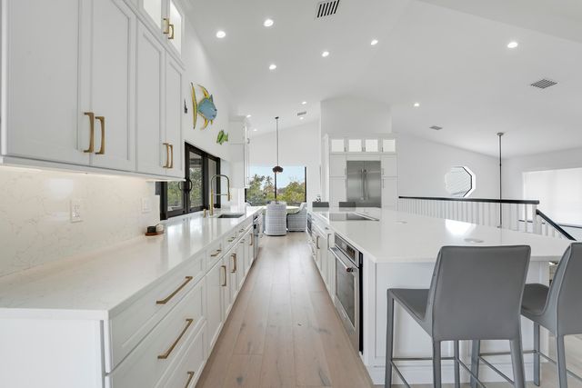 4290 SE Whiticar Way, Stuart, FL 34997