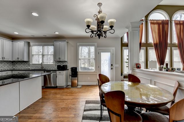 2340 Saxony Trace, Alpharetta, GA 30005