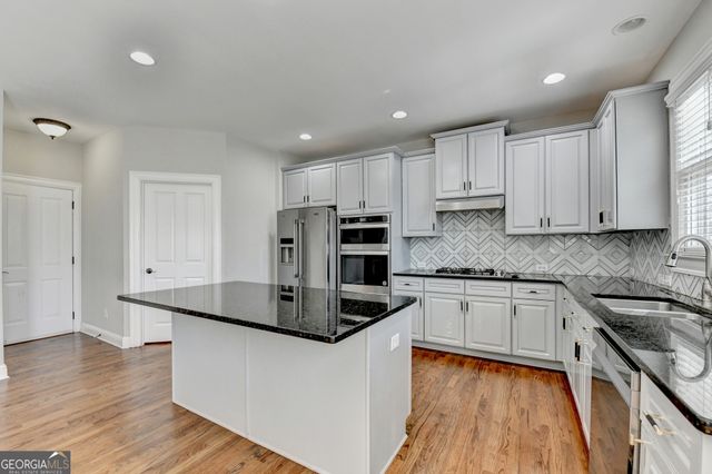 2340 Saxony Trace, Alpharetta, GA 30005