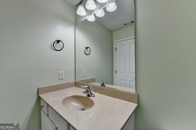 2340 Saxony Trace, Alpharetta, GA 30005