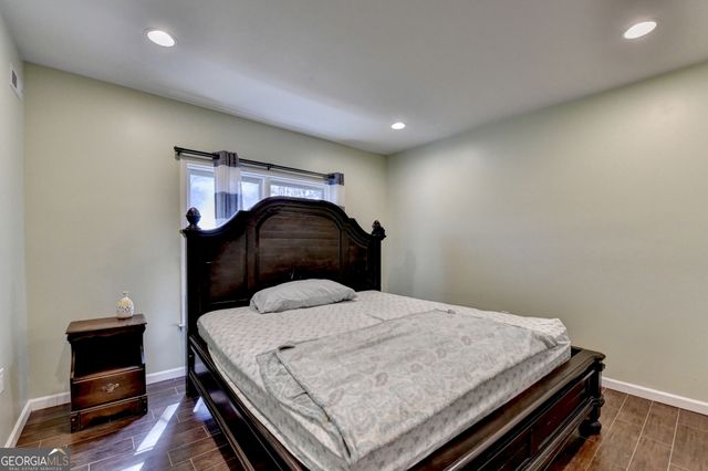 2340 Saxony Trace, Alpharetta, GA 30005