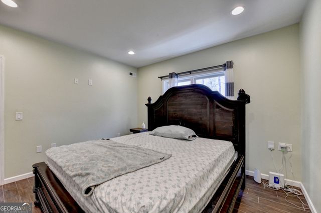 2340 Saxony Trace, Alpharetta, GA 30005