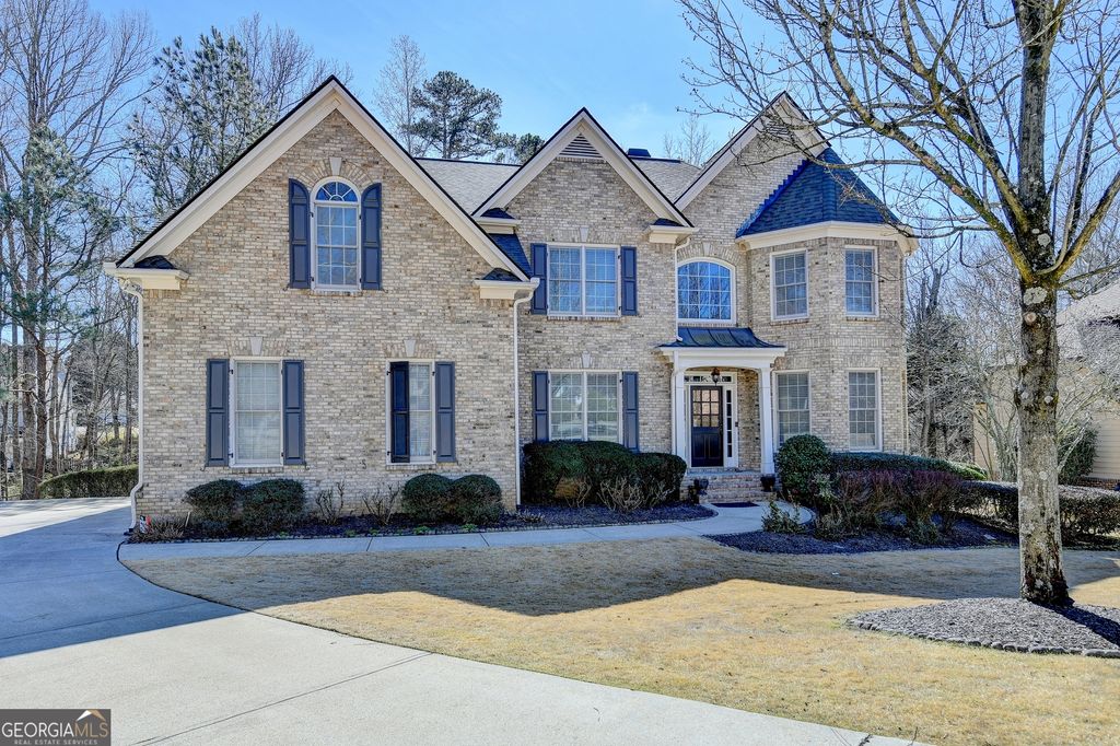 2340 Saxony Trace, Alpharetta, GA 30005