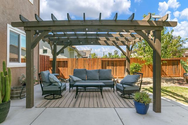 3263 Aruba St, West Sacramento, CA 95691