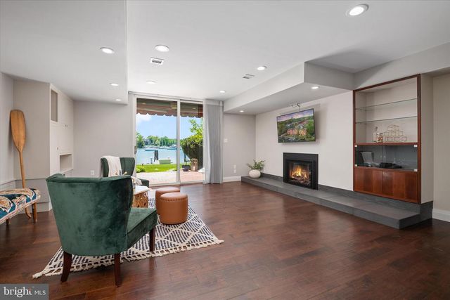 5 MARKET QUAY, Annapolis, MD 21401