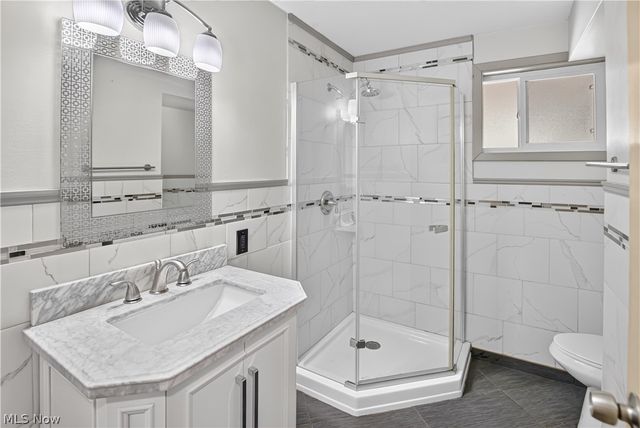 800 Archer Road, Bedford, OH 44146