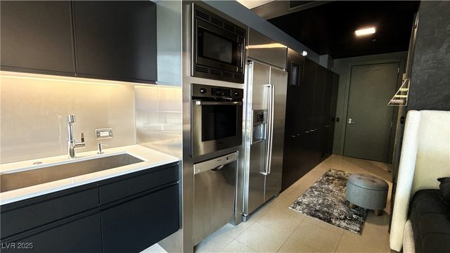 3726 Las Vegas Boulevard 809, Las Vegas, NV 89158