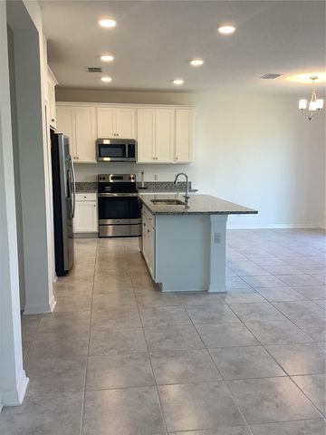 3023 ADAMS CROSS DRIVE, Zephyrhills, FL 33540