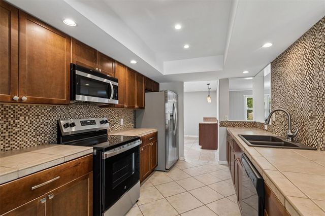 1470 BURNHAM LANE, Dunedin, FL 34698