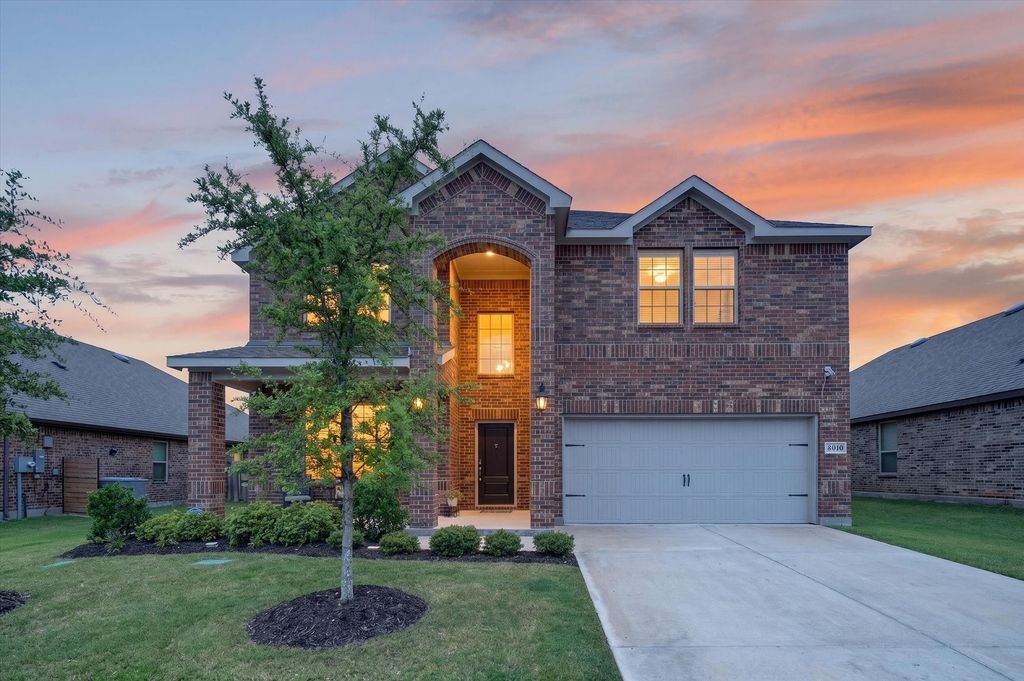 4310 Paxton Drive, Forney, TX 75126