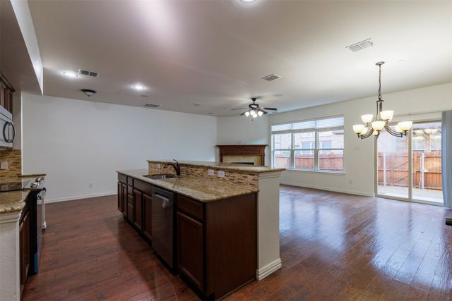 394 Teague Drive, Lewisville, TX 75067